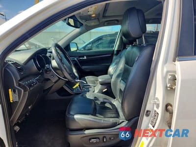 Zdjęcie 7 z 13 samochodu: 2012 KIA SORENTO SX VIN:5XYKW4A20CG223040 - miniatura