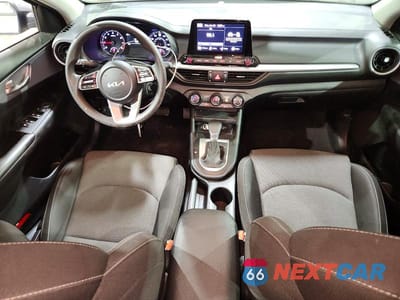 Zdjęcie 8 z 13 samochodu: 2024 KIA FORTE LXS VIN:3KPF24ADXRE780302 - miniatura