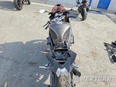 Zdjęcie 6 z 9 samochodu: 2010 BMW S 1000 RR VIN:WB1051705AZV40824 - miniatura