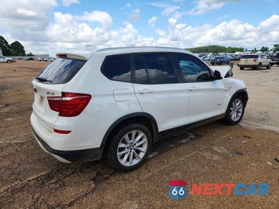 Trzecie zdjęcie samochodu z tyłu: 2017 BMW X3 XDRIVE28I VIN:5UXWX9C33H0W68112 - miniatura
