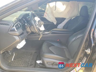 Zdjęcie 7 z 12 samochodu: 2018 TOYOTA CAMRY SE VIN:4T1B11HK5JU053817 - miniatura