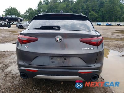 Zdjęcie 6 z 13 samochodu: 2022 ALFA ROMEO STELVIO TI VIN:ZASPAKBN0N7D32722 - miniatura