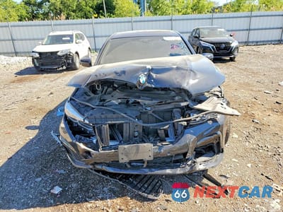 Piąte zdjęcie samochodu w środku: 2021 BMW 750 XI VIN:WBA7U2C04MCE60972 - miniatura