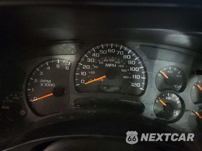 Zdjęcie 9 z 13 samochodu: 2004 CHEVROLET SILVERADO C2500 HEAVY DUTY VIN:1GCHC24U04E282989 - miniatura