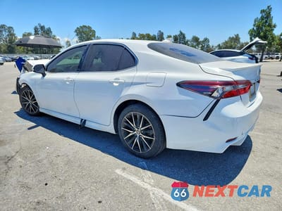 Drugie zdjęcie samochodu z przodu: 2021 TOYOTA CAMRY SE VIN:4T1G11AK7MU571870 - miniatura