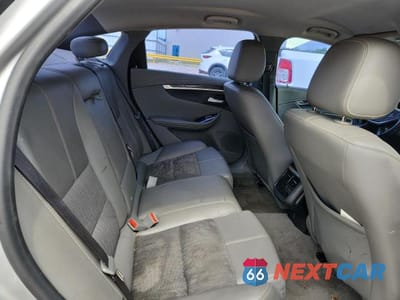 Zdjęcie 10 z 12 samochodu: 2019 CHEVROLET IMPALA LT VIN:2G11Z5SA0K9120024 - miniatura