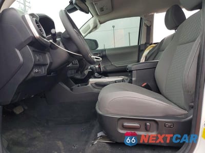 Zdjęcie 7 z 13 samochodu: 2023 TOYOTA TACOMA SR5 V6 VIN:3TMAZ5CN6PM203836 - miniatura