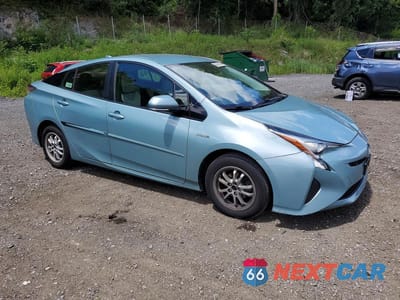 Czwarte zdjęcie samochodu z boku: 2018 TOYOTA PRIUS TWO VIN:JTDKBRFU9J3077693 - miniatura