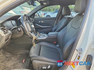 Zdjęcie 7 z 13 samochodu: 2021 BMW 330I VIN:3MW5R1J00M8B71386 - miniatura