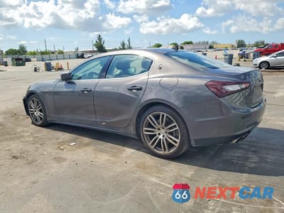 Drugie zdjęcie samochodu z przodu: 2014 MASERATI GHIBLI S VIN:ZAM57RTAXE1125207 - miniatura