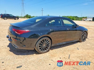 Trzecie zdjęcie samochodu z tyłu: 2023 MERCEDES-BENZ CLA 250 VIN:W1K5J4GB7PN334112 - miniatura