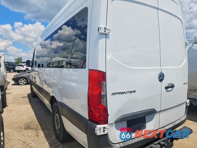 Drugie zdjęcie samochodu z przodu: 2020 MERCEDES-BENZ SPRINTER 2500 DELIVERY VAN VIN:W1W40CHY7LT025742 - miniatura