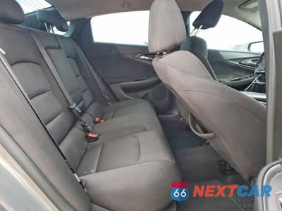 Zdjęcie 10 z 12 samochodu: 2018 CHEVROLET MALIBU LT VIN:1G1ZD5ST1JF155812 - miniatura