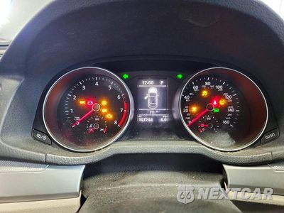 Zdjęcie 9 z 12 samochodu: 2016 VOLKSWAGEN PASSAT S VIN:1VWAT7A36GC023219 - miniatura