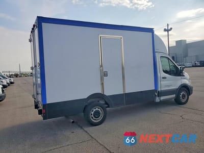 Trzecie zdjęcie samochodu z tyłu: 2023 FORD TRANSIT DELIVERY TRUCK VIN:1FDBW5ZG3PKA23593 - miniatura