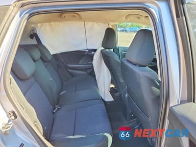 Zdjęcie 10 z 13 samochodu: 2018 HONDA FIT LX VIN:3HGGK5G47JM733841 - miniatura