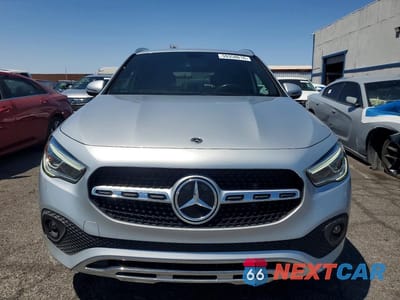 Piąte zdjęcie samochodu w środku: 2021 MERCEDES-BENZ GLA 250 VIN:W1N4N4GB1MJ214098 - miniatura