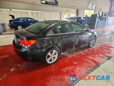 Trzecie zdjęcie samochodu z tyłu: 2013 CHEVROLET CRUZE LT VIN:1G1PE5SB9D7210369 - miniatura