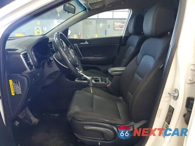 Zdjęcie 7 z 13 samochodu: 2017 KIA SPORTAGE LX VIN:KNDPMCACXH7040814 - miniatura