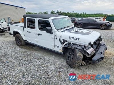 Czwarte zdjęcie samochodu z boku: 2021 JEEP GLADIATOR SPORT VIN:1C6HJTAG7ML555360 - miniatura