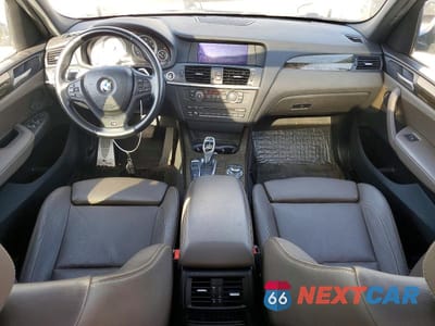 Zdjęcie 8 z 13 samochodu: 2011 BMW X3 XDRIVE35I VIN:5UXWX7C53BL732998 - miniatura