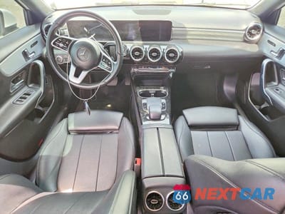 Zdjęcie 8 z 12 samochodu: 2019 MERCEDES-BENZ A 220 4MATIC VIN:WDD3G4FB9KW002697 - miniatura