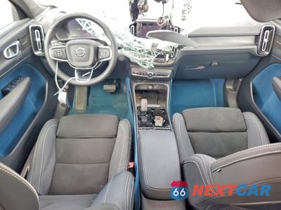 Zdjęcie 8 z 14 samochodu: 2023 VOLVO C40 RECHARGE ULTIMATE VIN:YV4ED3GM8P2054047 - miniatura