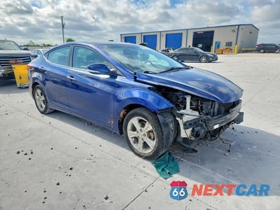 Czwarte zdjęcie samochodu z boku: 2016 HYUNDAI ELANTRA VALUE EDITION VIN:5NPDH4AE6GH753895 - miniatura