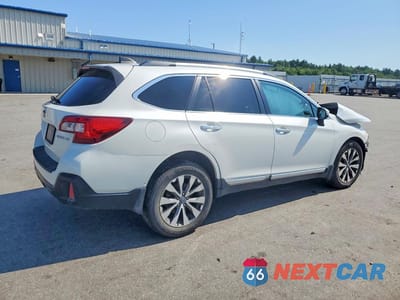 Trzecie zdjęcie samochodu z tyłu: 2018 SUBARU OUTBACK TOURING VIN:4S4BSATCXJ3318282 - miniatura