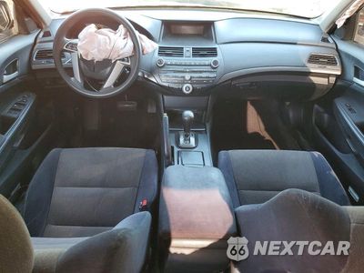 Zdjęcie 8 z 12 samochodu: 2009 HONDA ACCORD LX VIN:1HGCP26389A000147 - miniatura