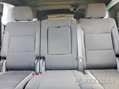 Zdjęcie 10 z 13 samochodu: 2025 CHEVROLET SUBURBAN K1500 LS VIN:1GNS6BRD3SR262206 - miniatura