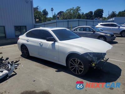 Czwarte zdjęcie samochodu z boku: 2020 BMW 330XI VIN:3MW5R7J03L8B34267 - miniatura