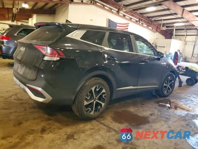 Trzecie zdjęcie samochodu z tyłu: 2025 KIA SPORTAGE EX VIN:5XYK33DF6SG239209 - miniatura