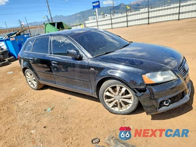 Czwarte zdjęcie samochodu z boku: 2012 AUDI A3 PREMIUM VIN:WAUBJAFM1CA079227 - miniatura