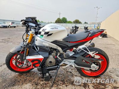 Trzecie zdjęcie samochodu z tyłu: 2024 APRILIA RS 660 EXTREMA VIN:ZD4KSUR05RS000644 - miniatura