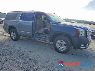 Czwarte zdjęcie samochodu z boku: 2018 GMC YUKON XL C1500 SLT VIN:1GKS1GKC1JR293706 - miniatura