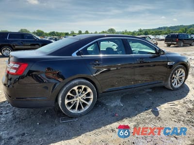 Trzecie zdjęcie samochodu z tyłu: 2018 FORD TAURUS VIN:1FAHP2F80JG124985 - miniatura