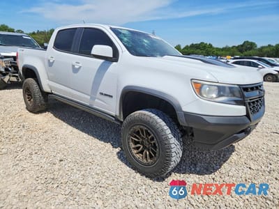 Czwarte zdjęcie samochodu z boku: 2017 CHEVROLET COLORADO ZR2 VIN:1GCGTEEN3H1267856 - miniatura
