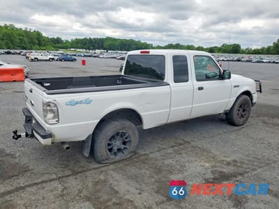 Trzecie zdjęcie samochodu z tyłu: 2011 FORD RANGER SUPER CAB VIN:1FTLR4FEXBPA83704 - miniatura