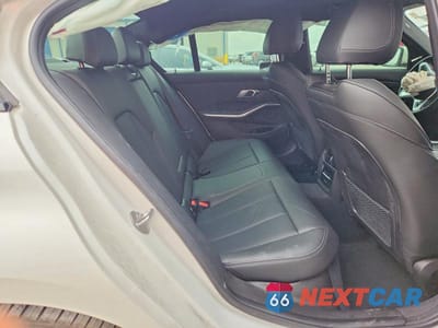 Zdjęcie 10 z 13 samochodu: 2022 BMW 330E VIN:3MW5P7J04N8C52966 - miniatura