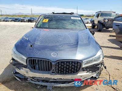 Piąte zdjęcie samochodu w środku: 2016 BMW 750 XI VIN:WBA7F2C54GG415451 - miniatura