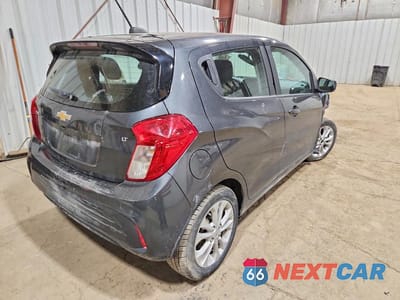 Trzecie zdjęcie samochodu z tyłu: 2021 CHEVROLET SPARK 1LT VIN:KL8CD6SA3MC714454 - miniatura