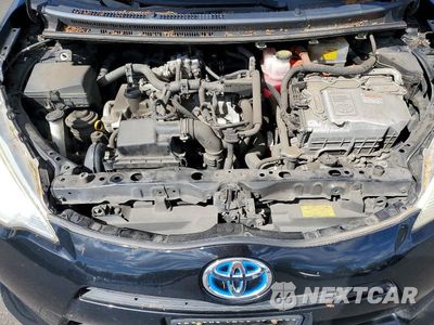 Zdjęcie 11 z 12 samochodu: 2013 TOYOTA PRIUS C TWO VIN:JTDKDTB34D1533488 - miniatura