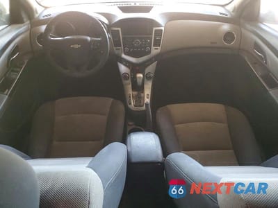 Zdjęcie 8 z 12 samochodu: 2014 CHEVROLET CRUZE LS VIN:1G1PA5SH4E7367793 - miniatura