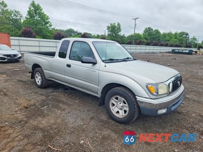 Czwarte zdjęcie samochodu z boku: 2004 TOYOTA TACOMA XTRACAB VIN:5TEVL52N54Z309231 - miniatura