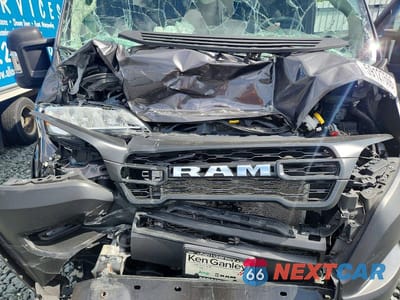 Zdjęcie 12 z 13 samochodu: 2024 RAM PROMASTER 3500 DELIVERY VAN VIN:3C6MRVXG5RE117334 - miniatura