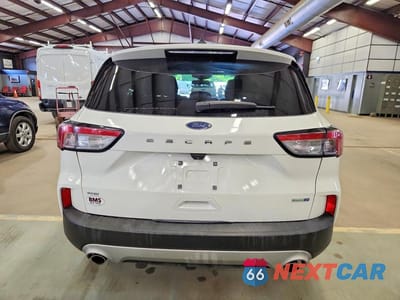 Zdjęcie 6 z 13 samochodu: 2020 FORD ESCAPE SE VIN:1FMCU9G63LUB46496 - miniatura