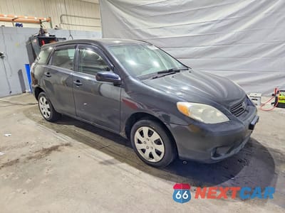 Czwarte zdjęcie samochodu z boku: 2006 TOYOTA MATRIX BASE VIN:2T1LR32E86C561719 - miniatura