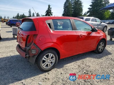 Trzecie zdjęcie samochodu z tyłu: 2013 CHEVROLET SONIC LT VIN:1G1JC6SH6D4160084 - miniatura