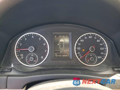 Zdjęcie 9 z 13 samochodu: 2012 VOLKSWAGEN TIGUAN S VIN:WVGAV7AX8CW530532 - miniatura